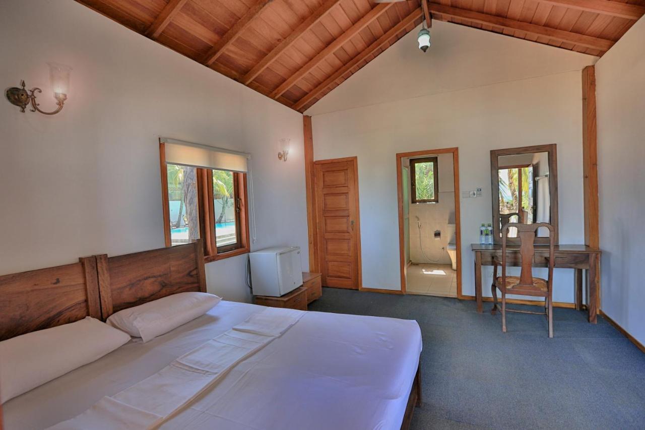 Arugambay Podbay Hotel Arugam Bay Bagian luar foto